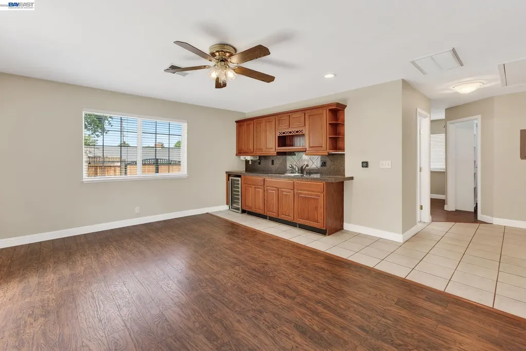 1147 Lomitas Avenue Livermore CA 94550