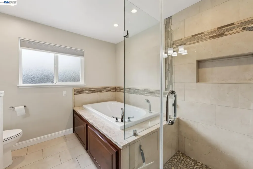 1147 Lomitas Avenue Livermore CA 94550