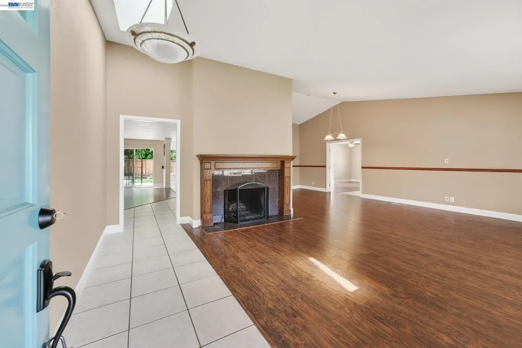 1147 Lomitas Avenue Livermore CA 94550