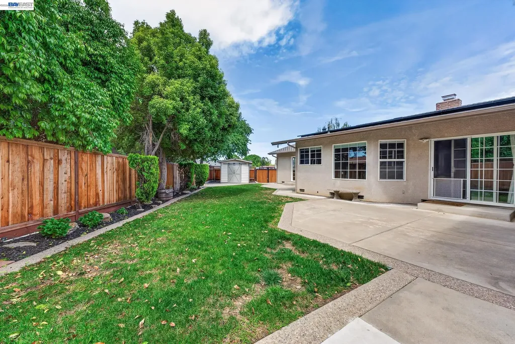 1147 Lomitas Avenue Livermore CA 94550