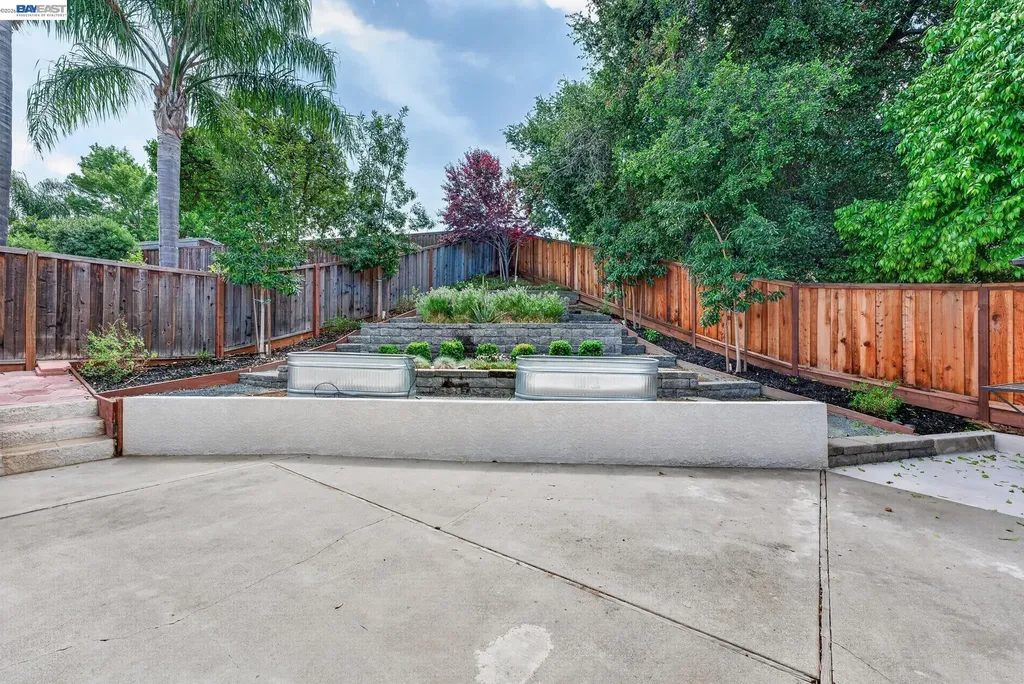 1147 Lomitas Avenue Livermore CA 94550