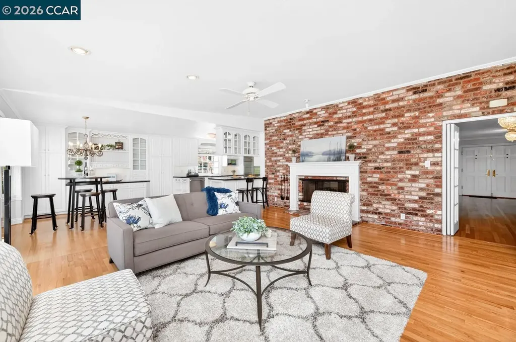 2201 Loch Lane Walnut Creek CA 94598