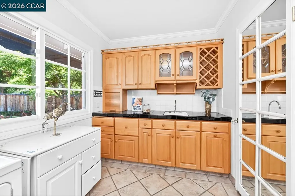 2201 Loch Lane Walnut Creek CA 94598