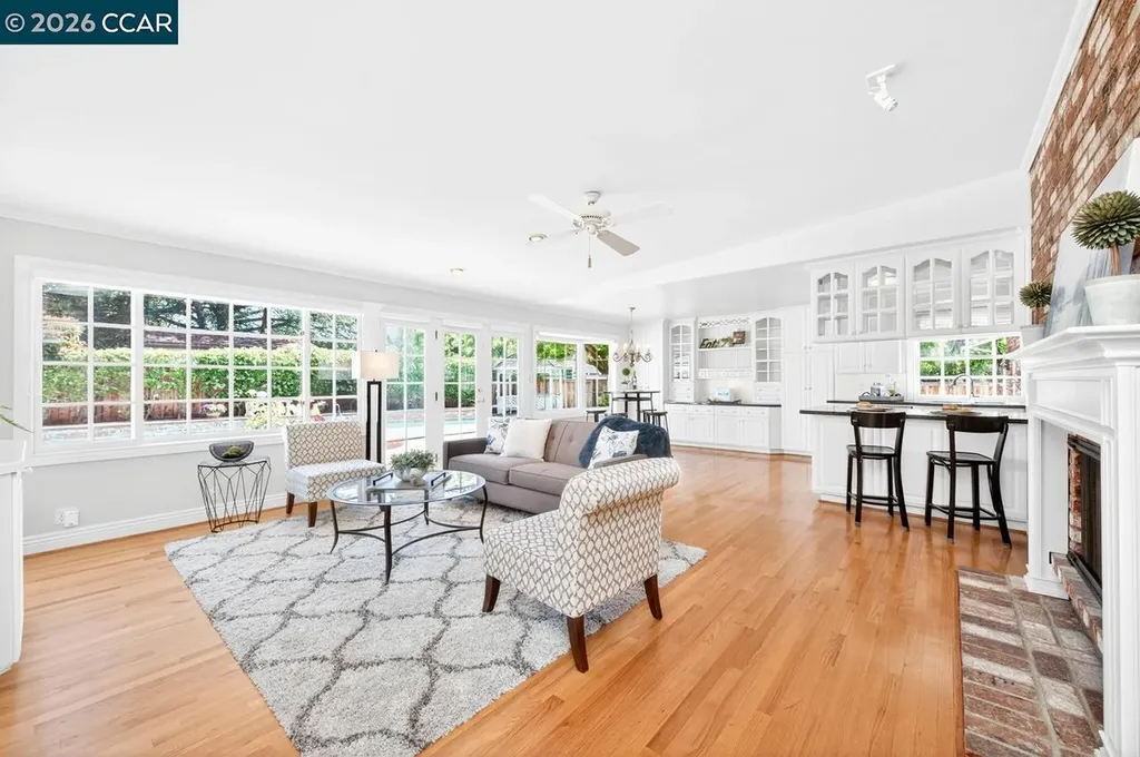2201 Loch Lane Walnut Creek CA 94598
