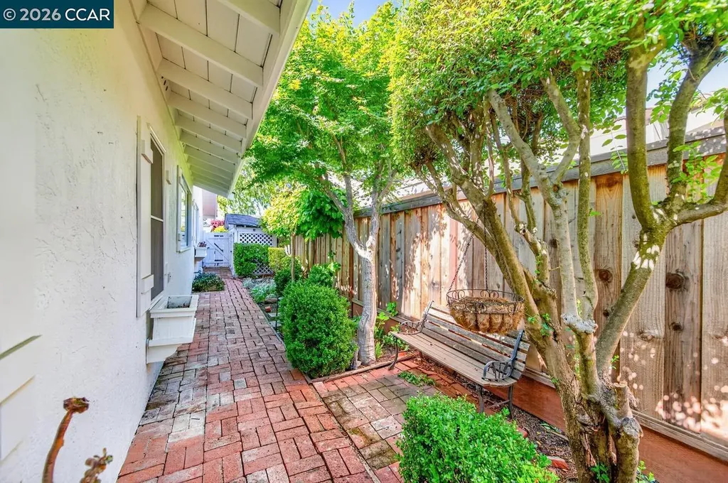 2201 Loch Lane Walnut Creek CA 94598
