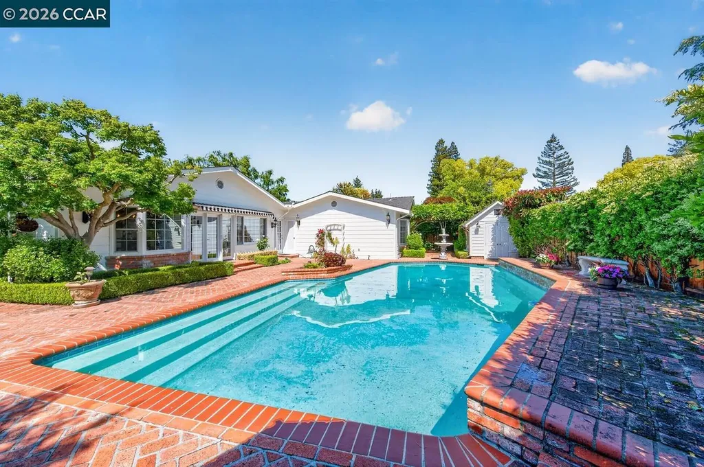 2201 Loch Lane Walnut Creek CA 94598