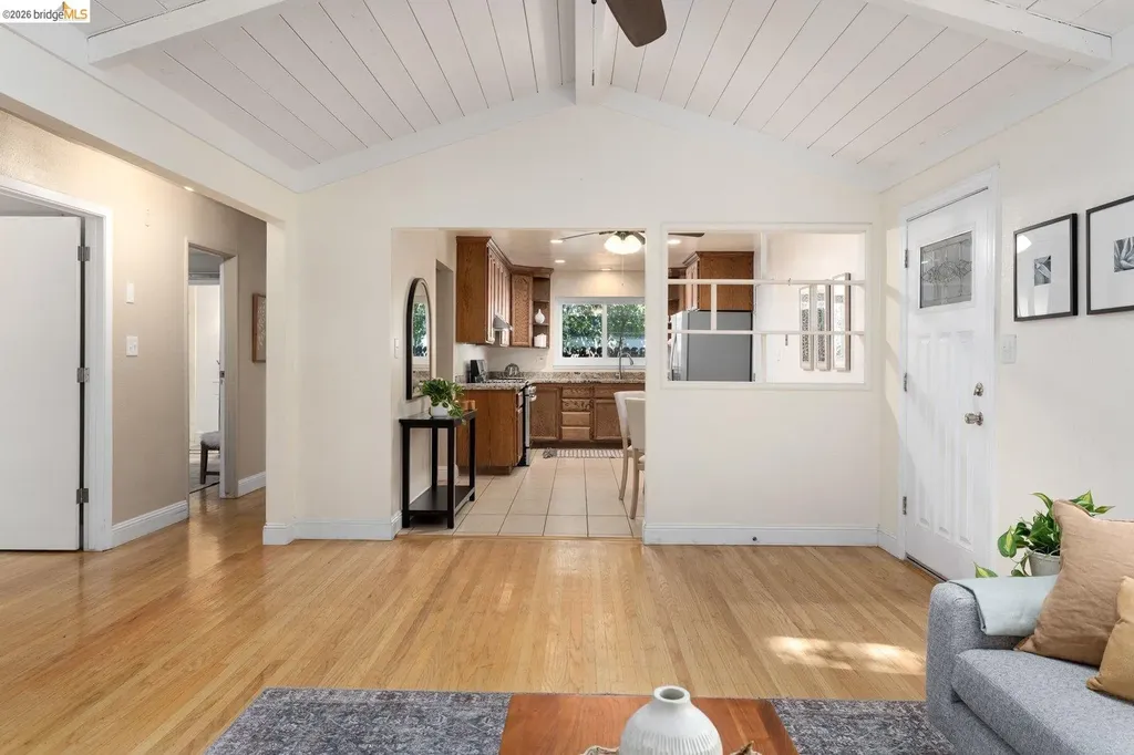 236 Plum Vacaville CA 95688
