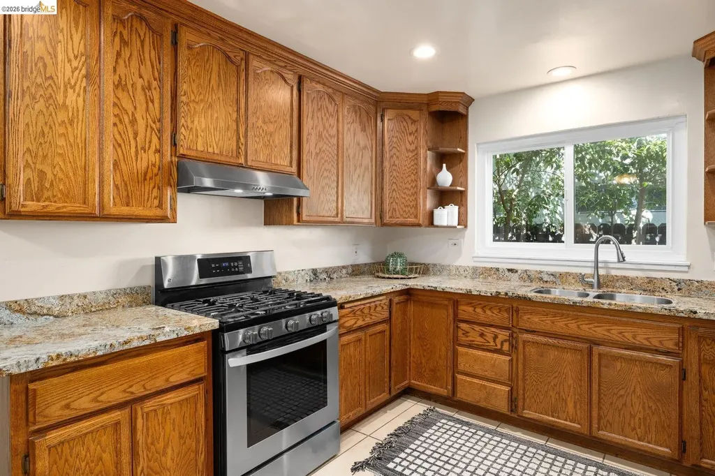 236 Plum Vacaville CA 95688