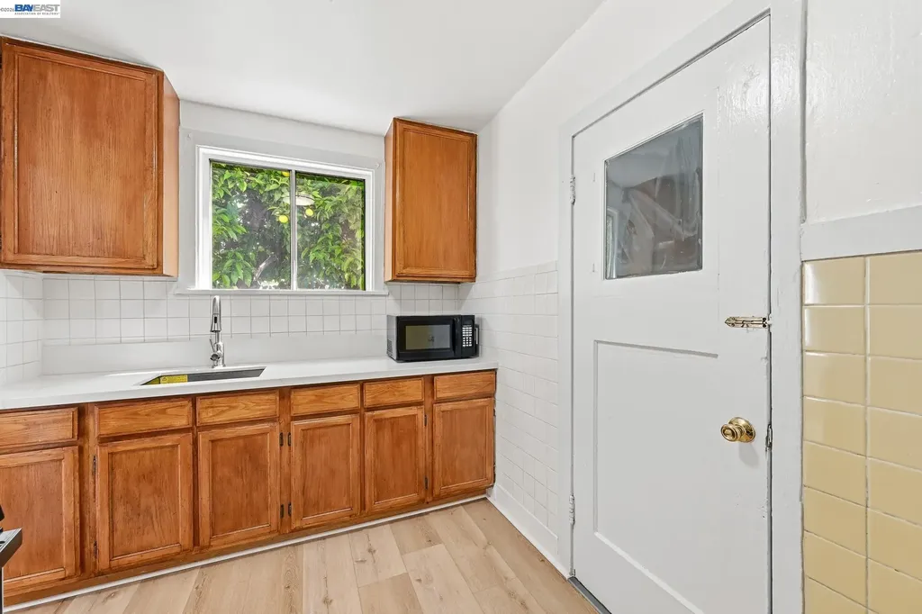 1829 22nd Street Oakland CA 94606