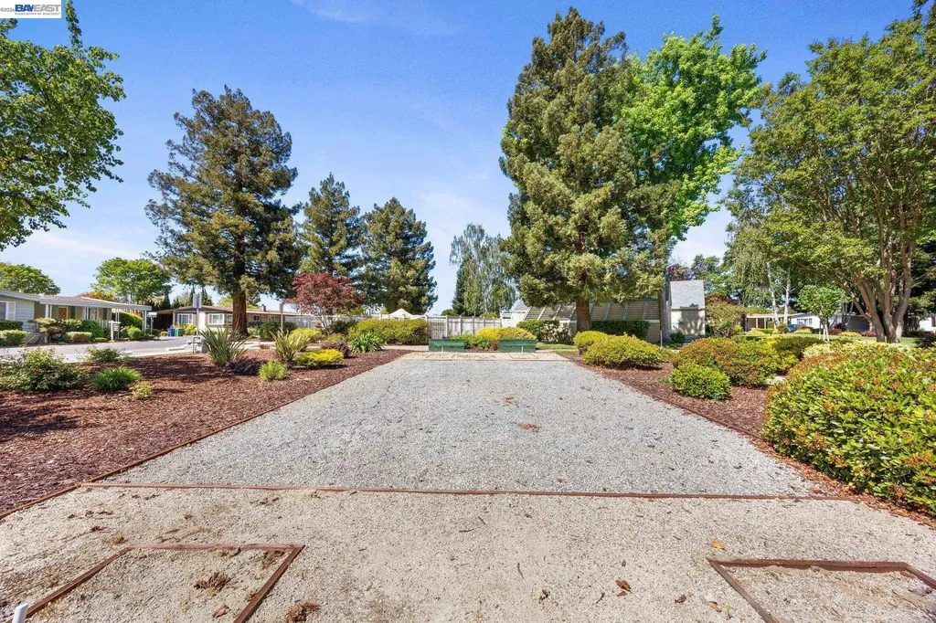 29315 Harpoon Way Hayward CA 94544