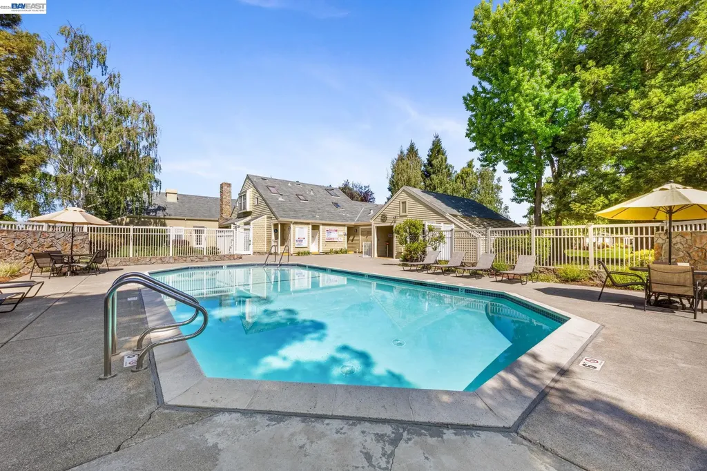 29315 Harpoon Way Hayward CA 94544