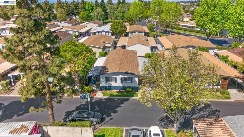 29315 Harpoon Way Hayward CA 94544