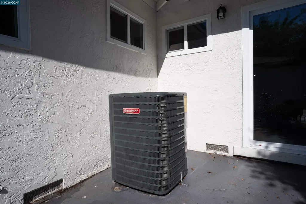58 Solano Avenue Bay Point CA 94565