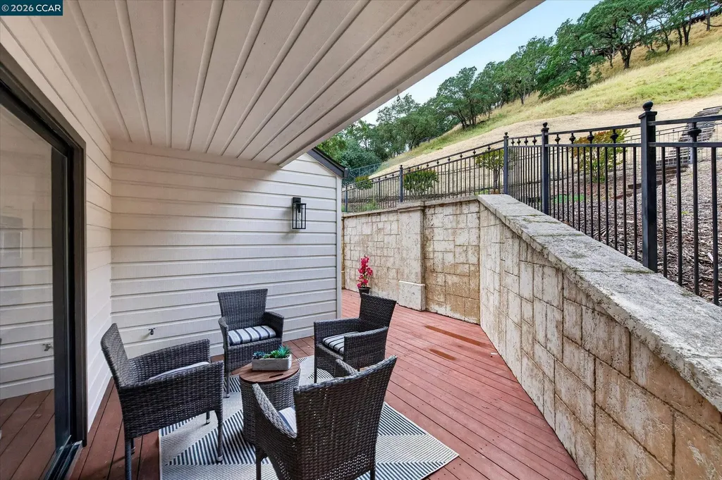 58 Saddle Road Walnut Creek CA 94595