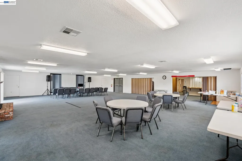 6656 Alisal Street Pleasanton CA 94566