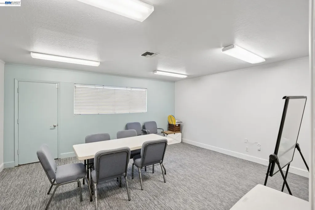 6656 Alisal Street Pleasanton CA 94566