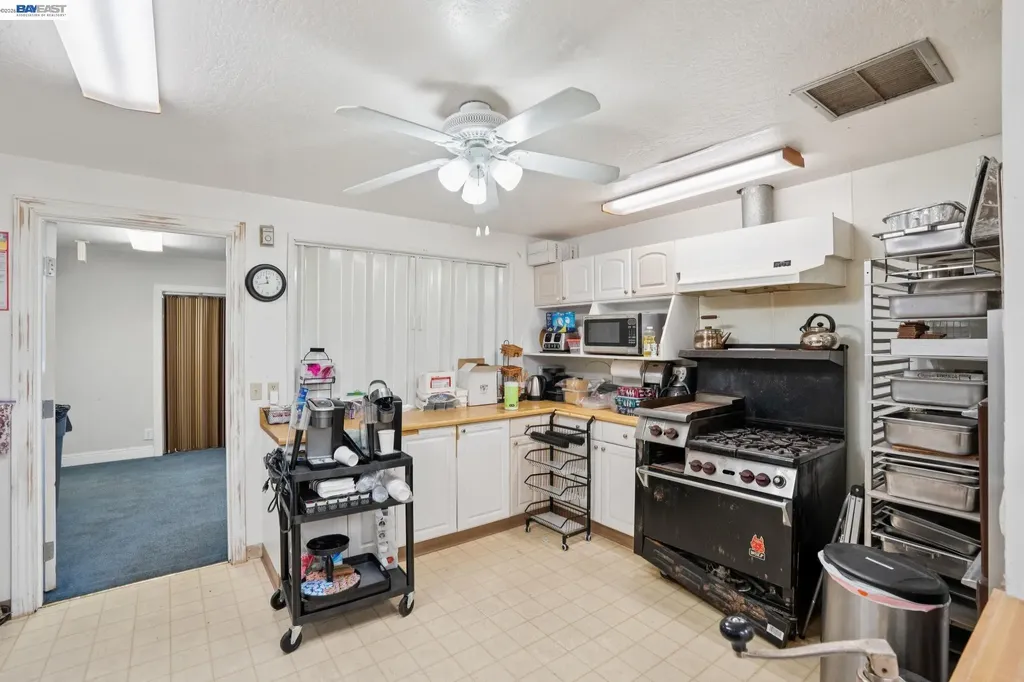 6656 Alisal Street Pleasanton CA 94566