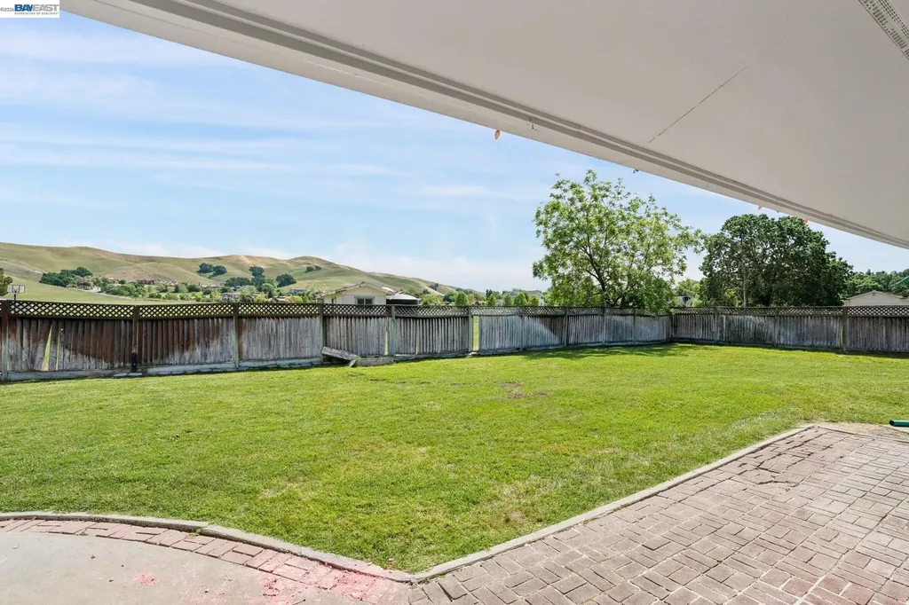 6656 Alisal Street Pleasanton CA 94566