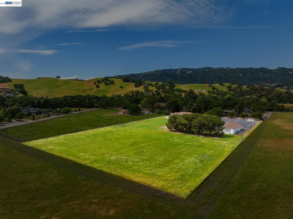 6656 Alisal Street Pleasanton CA 94566