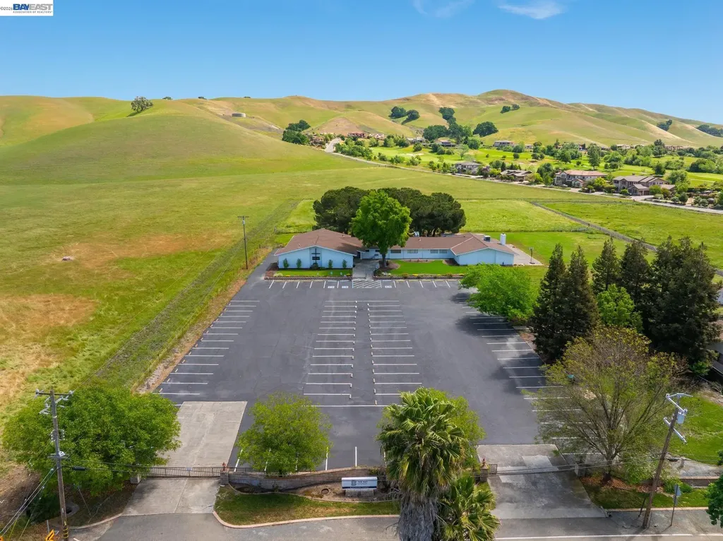 6656 Alisal Street Pleasanton CA 94566