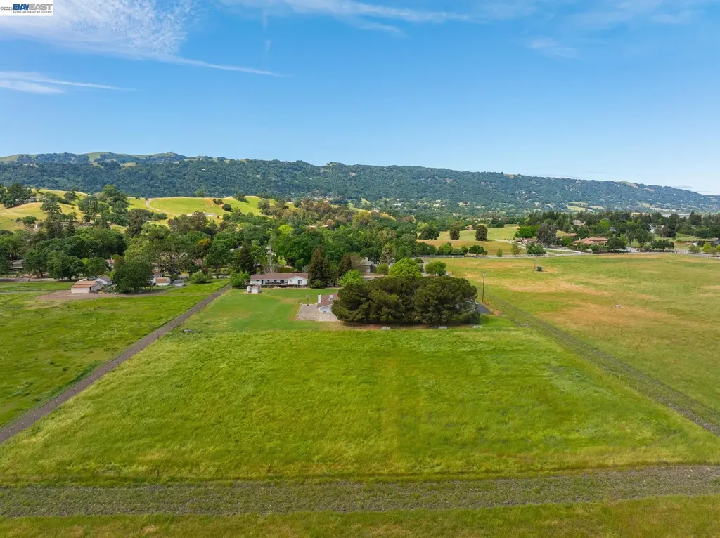 6656 Alisal Street Pleasanton CA 94566