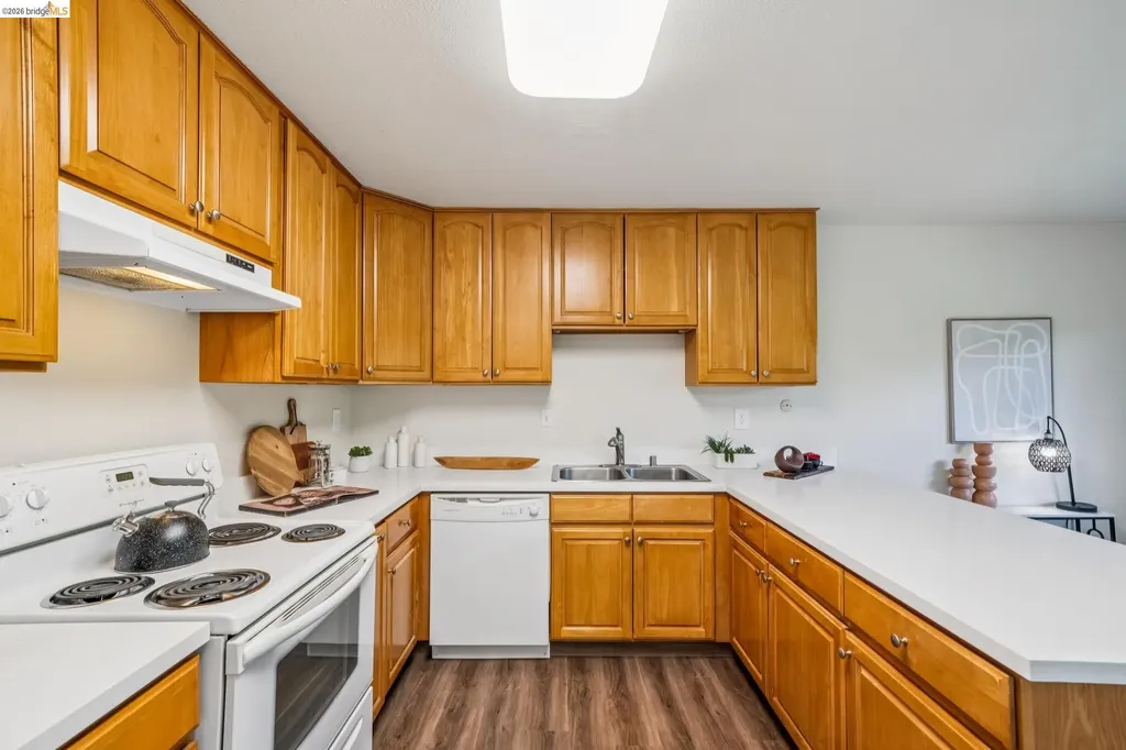 61 Parkview Terrace San Pablo CA 94806
