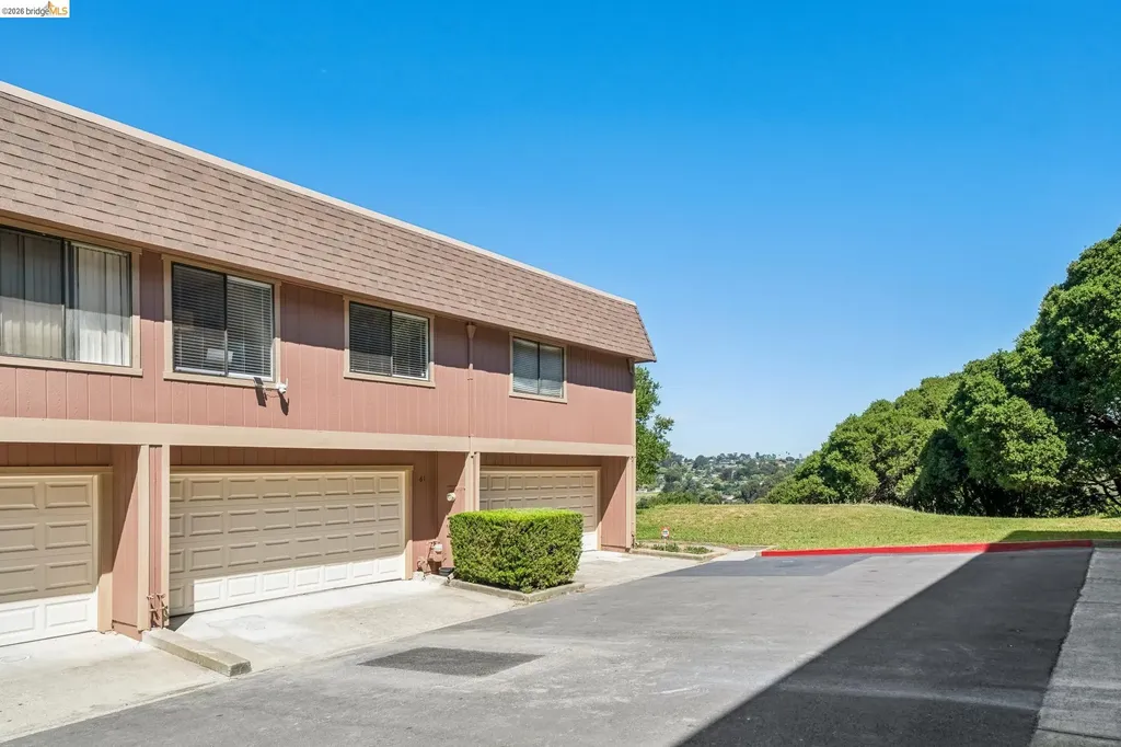 61 Parkview Terrace San Pablo CA 94806