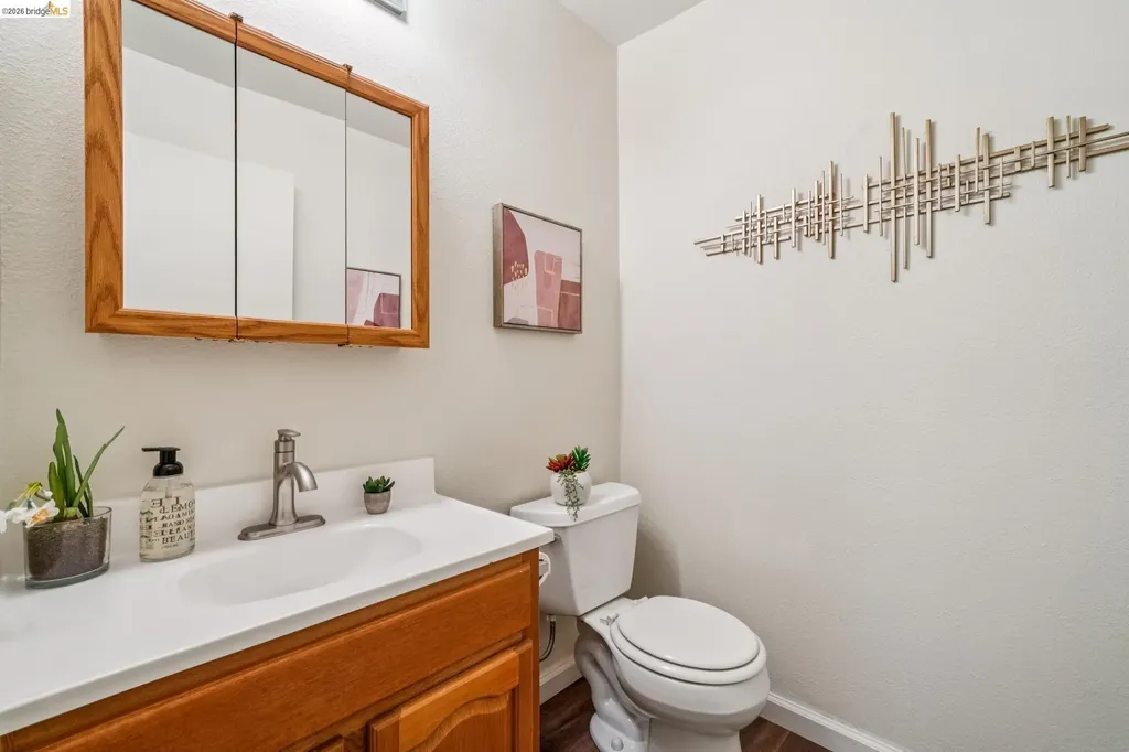 61 Parkview Terrace San Pablo CA 94806