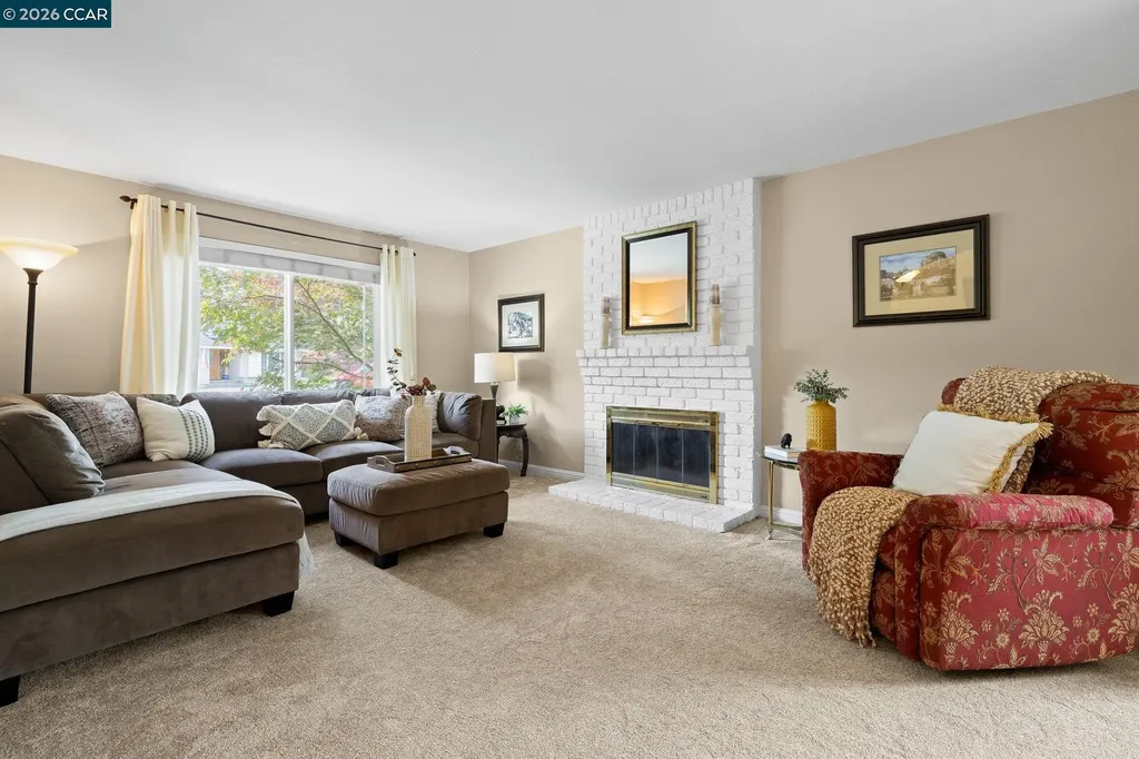 2095 Robb Road Walnut Creek CA 94596
