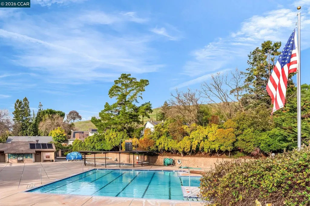 2095 Robb Road Walnut Creek CA 94596