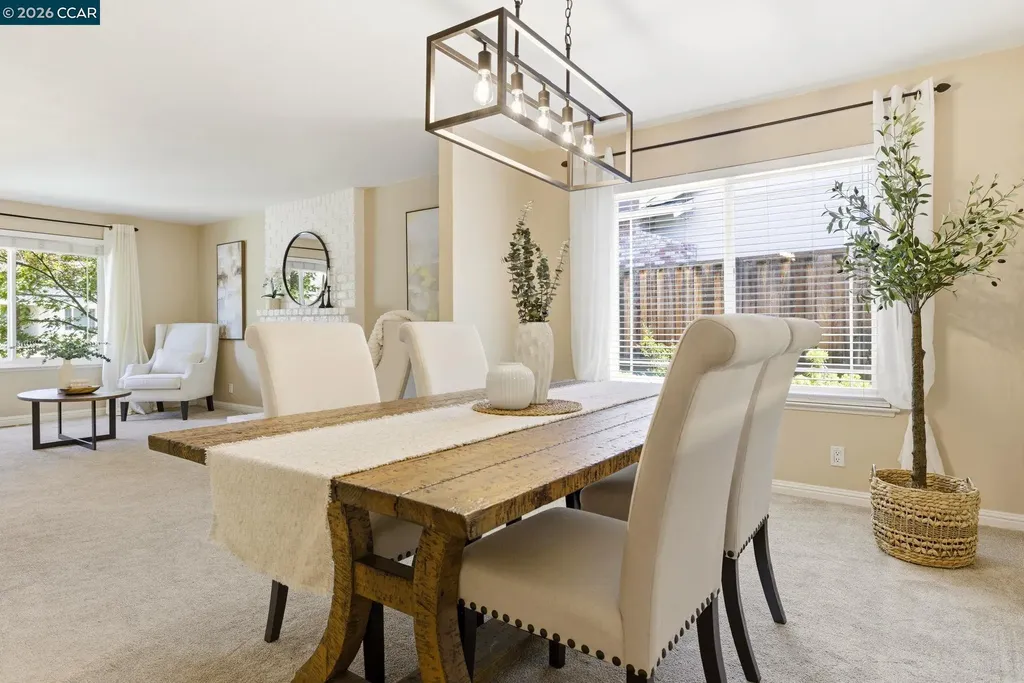 2095 Robb Road Walnut Creek CA 94596