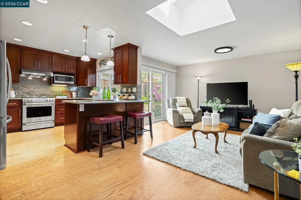 2095 Robb Road Walnut Creek CA 94596