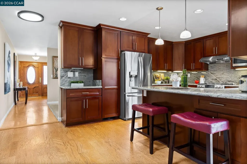2095 Robb Road Walnut Creek CA 94596