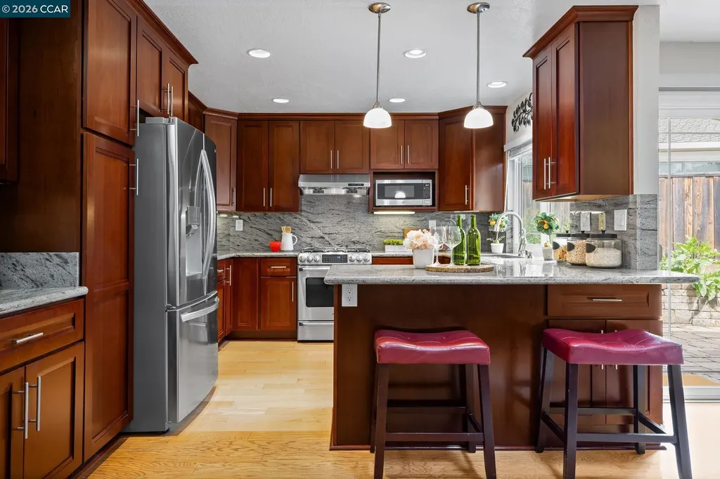 2095 Robb Road Walnut Creek CA 94596