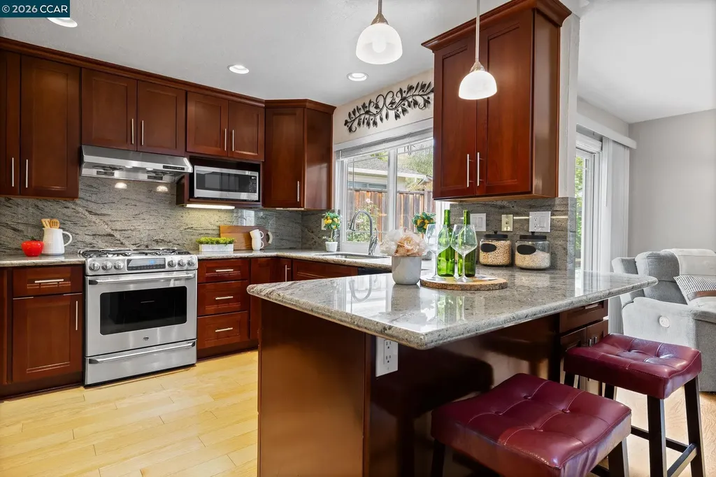 2095 Robb Road Walnut Creek CA 94596