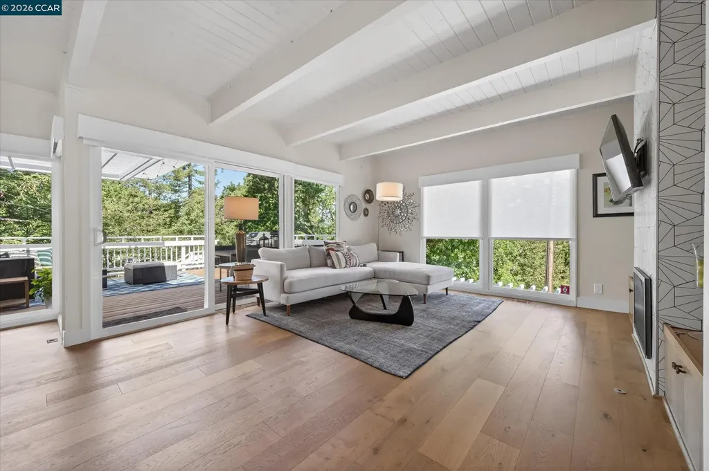 79 California Avenue Orinda CA 94563