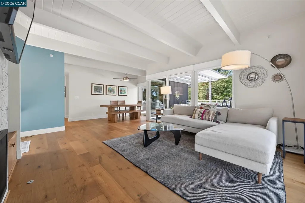 79 California Avenue Orinda CA 94563
