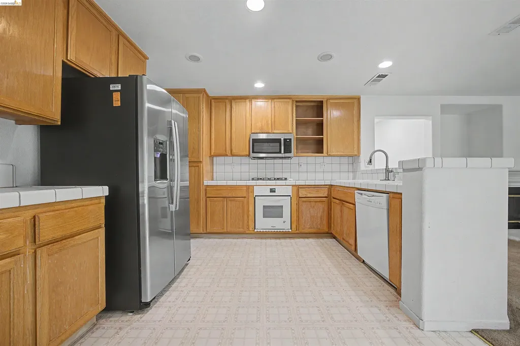 184 Bald Eagle Drive Vacaville CA 95688