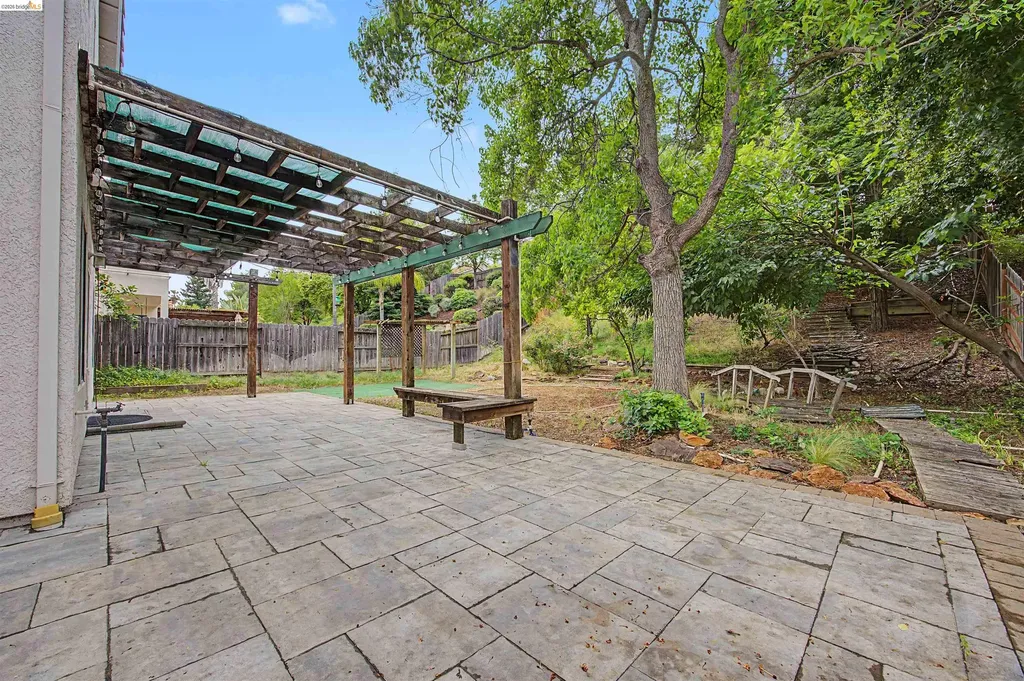 184 Bald Eagle Drive Vacaville CA 95688