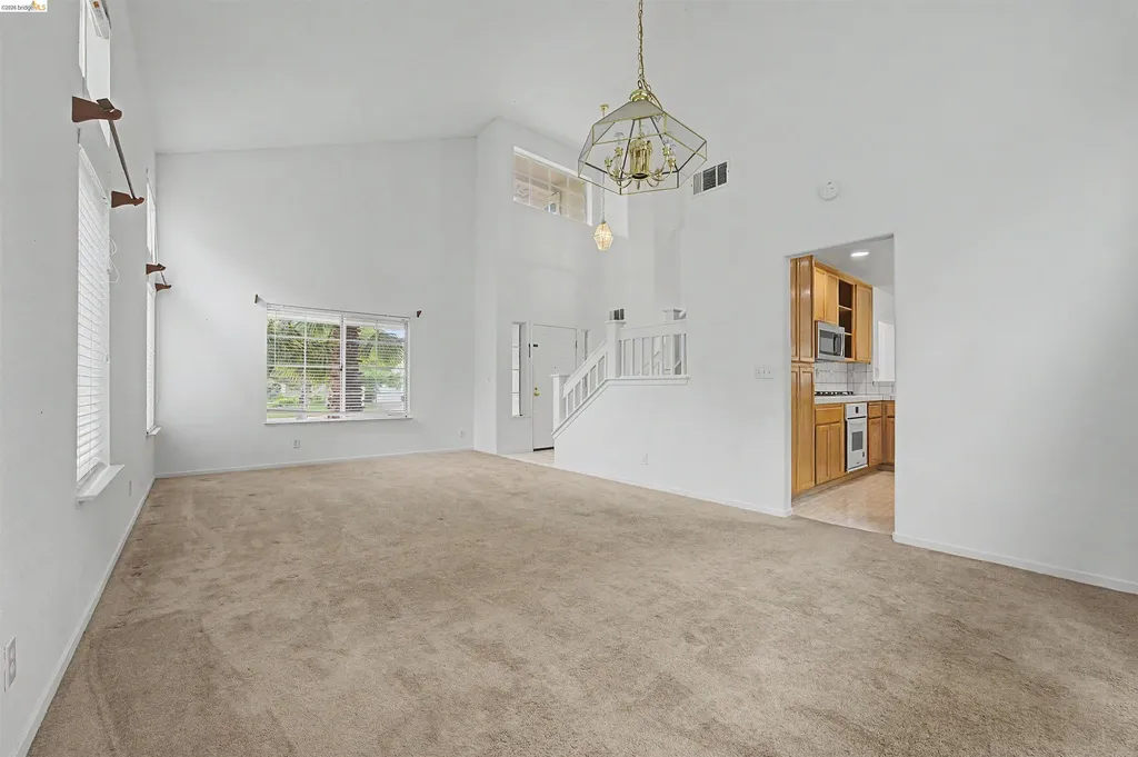 184 Bald Eagle Drive Vacaville CA 95688