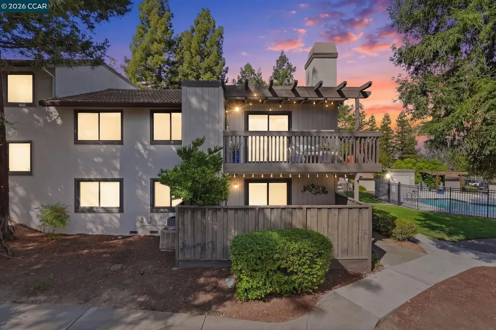 1359 Hull Lane Martinez CA 94553