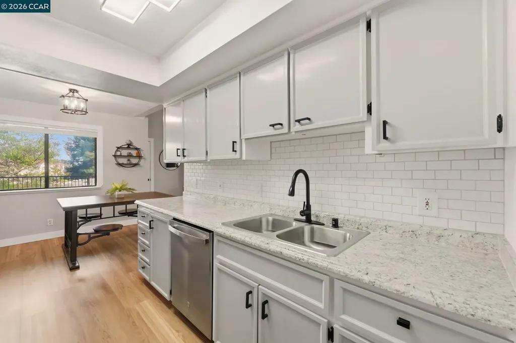 1359 Hull Lane Martinez CA 94553