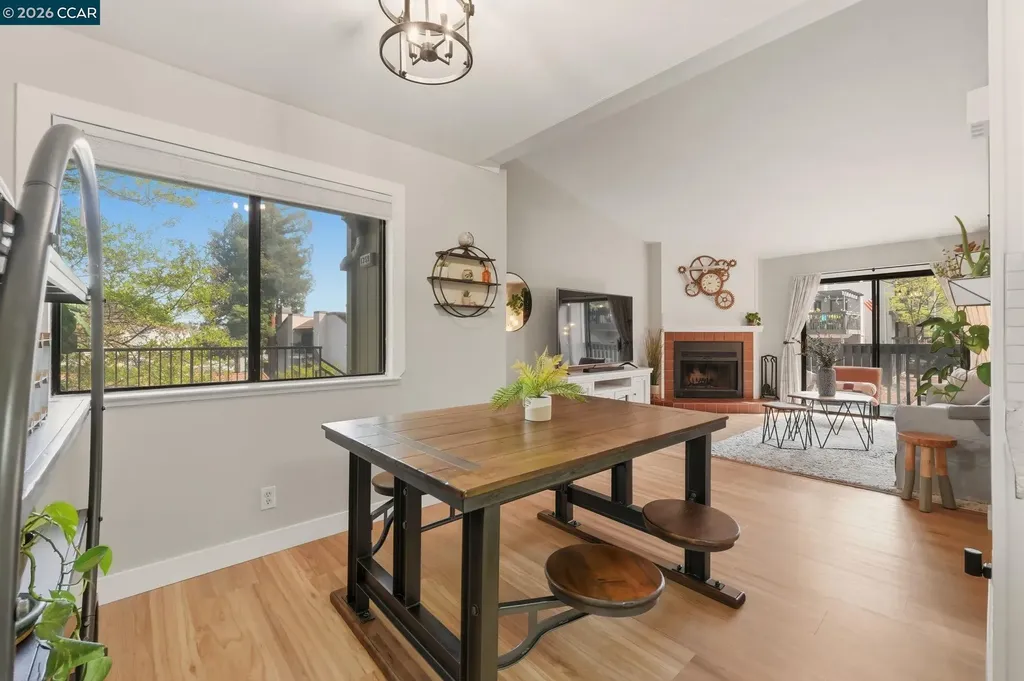 1359 Hull Lane Martinez CA 94553