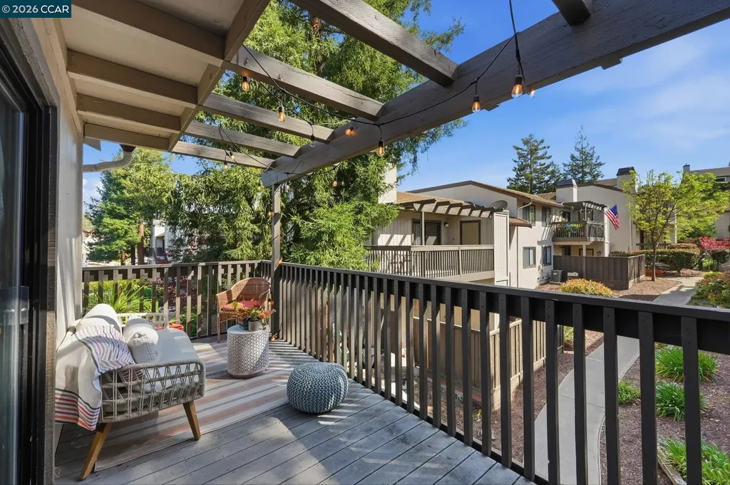 1359 Hull Lane Martinez CA 94553