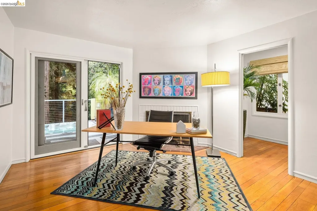 10 Burdeck Court Oakland CA 94602