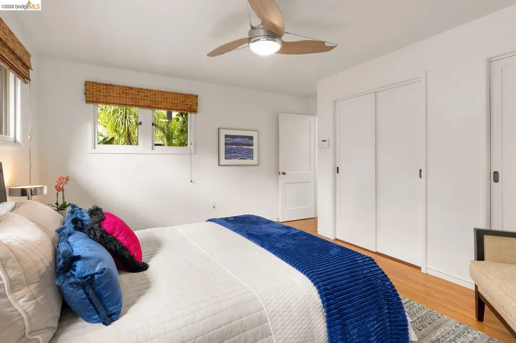 10 Burdeck Court Oakland CA 94602