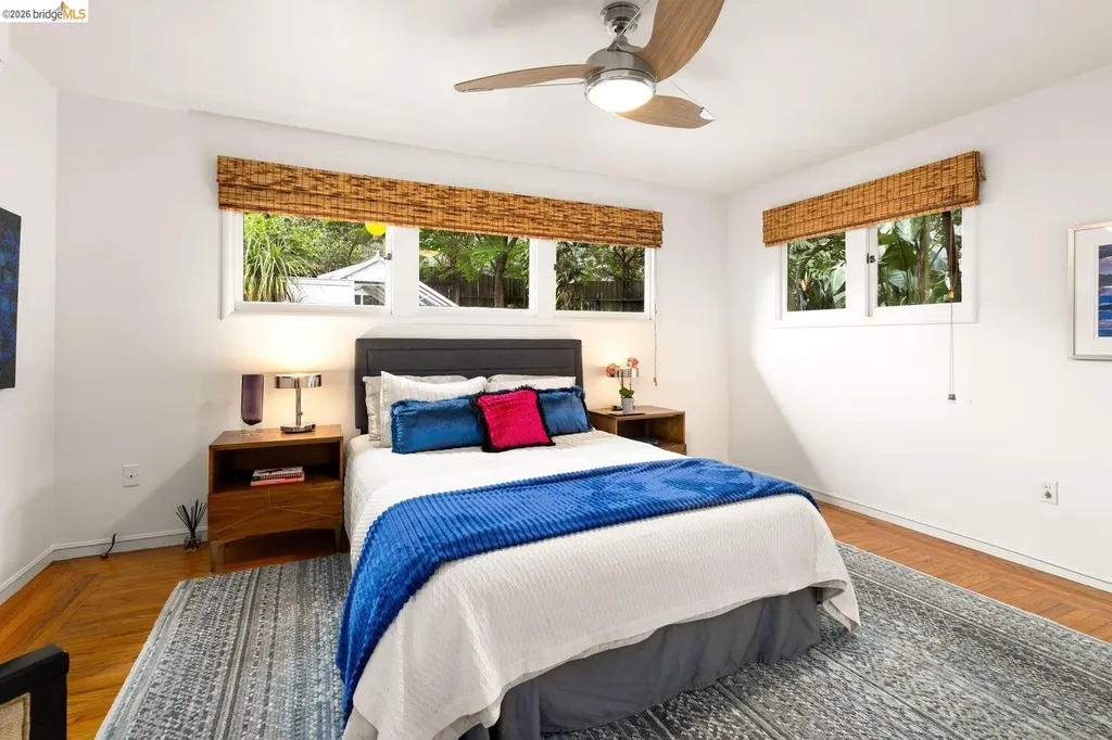10 Burdeck Court Oakland CA 94602