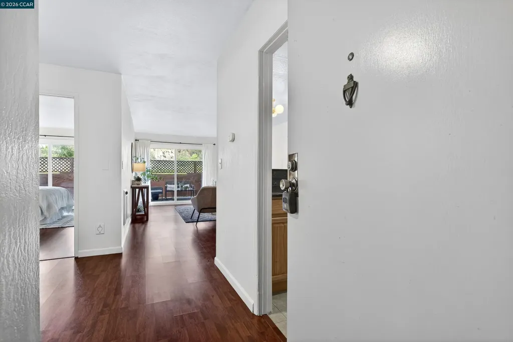 2005 Pleasant Valley Avenue Oakland CA 94611