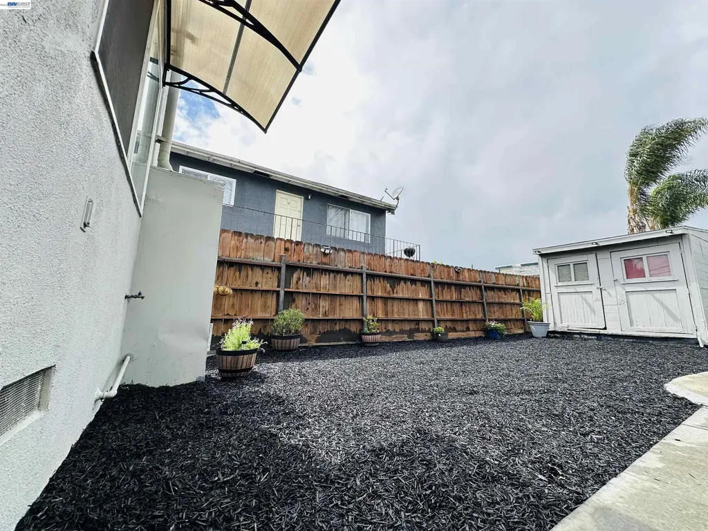 1249 88th Avenue Oakland CA 94621