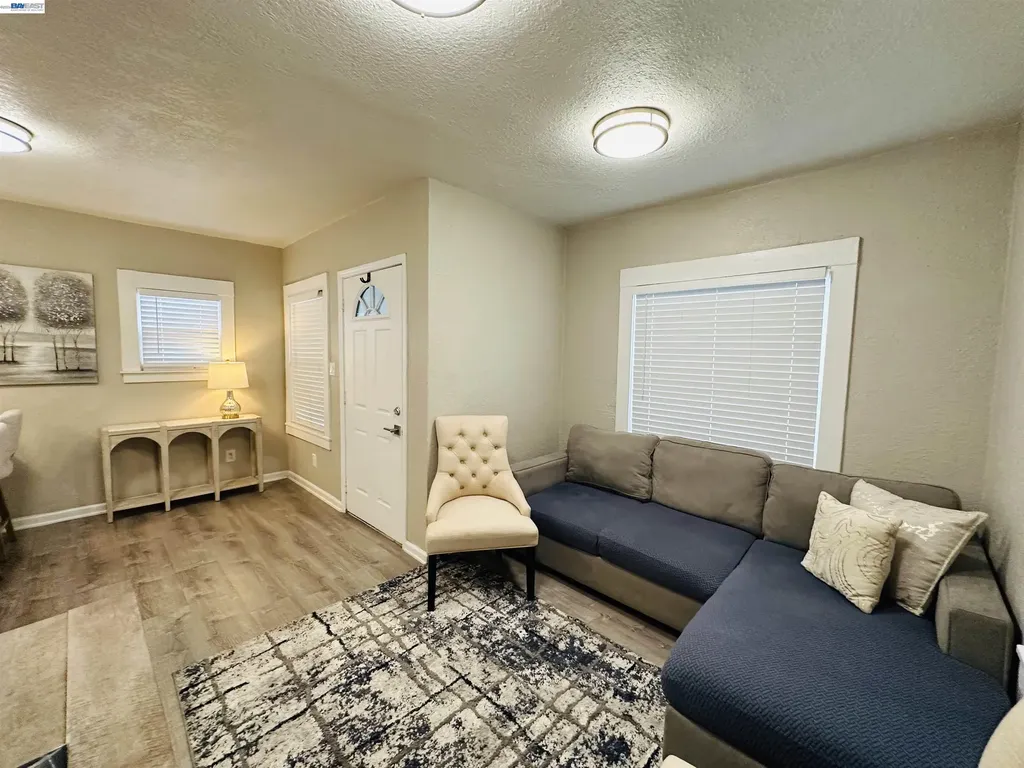 1249 88th Avenue Oakland CA 94621